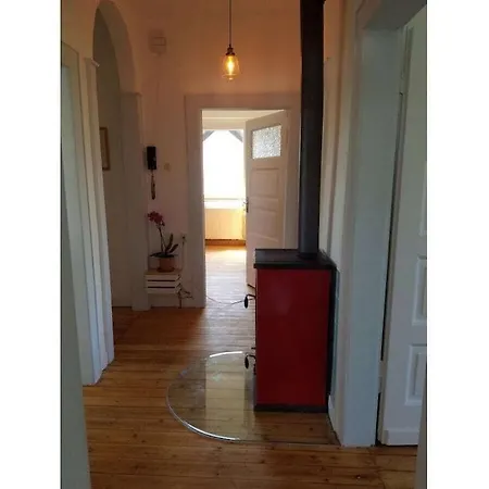 Nyaraló Old School Kail