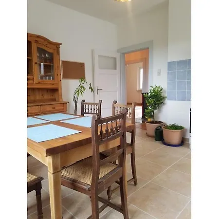 Nyaraló Old School Kail